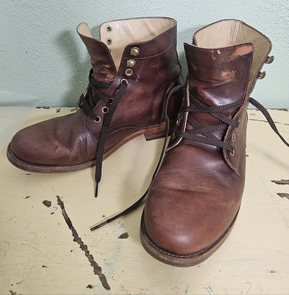 Nisolo Chestnut Brown Leather Lace-Up Ankle Boots
